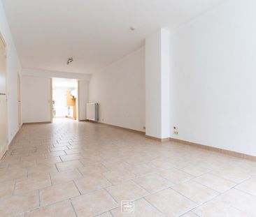 Gelijkvloers app. te huur in Moeskroen voor € 700 met 2 slaapkamers - Foto 1
