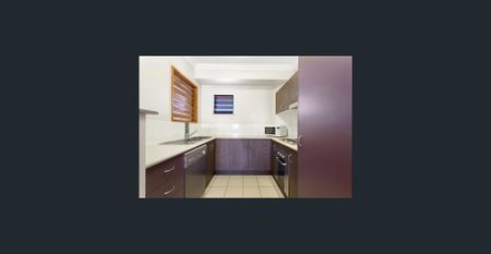 Apartment in Resort Style Complex - Photo 3