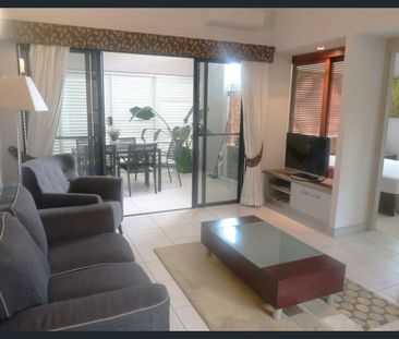 BEACH LIVING AT ITS BEST!! - Photo 6