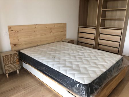 Location Appartement 3 pièces 62m² - Photo 2
