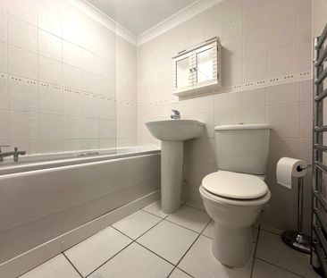 2 bedroom apartment to rent - Photo 6