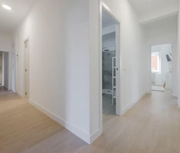 Paseo de la Castellana, Madrid, Community of Madrid 28046 - Photo 1