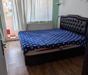 Apartament de inchiriat intrare floresti - Photo 3