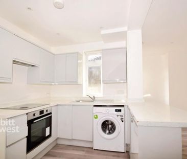 2 bedroom maisonette to rent - Photo 4