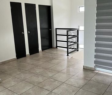 Casa en Fraccionamiento en Renta en Privada Fuentes - Photo 1