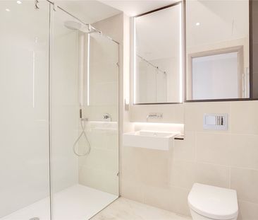 Drapers Yard London SW18 - Photo 1