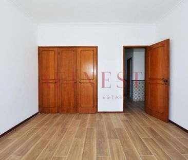 5 room luxury House for rent in Belverde, Almada, Distrito de Setúbal - Photo 4