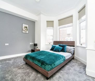 Laurel Road, Birkenhead - Photo 3