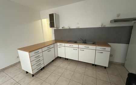 Appartement à louer 3 pièces • Joyeuse - Photo 3