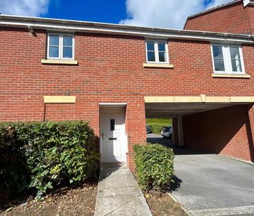 2 bedroom coach house to rent - Photo 3