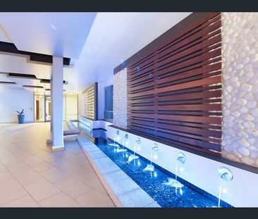 APARTMENT WITH LUXURY AND CONVENIENCE - Photo 5