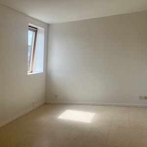 Location Appartement 2 pièces 47 m² La Châtre - Photo 2