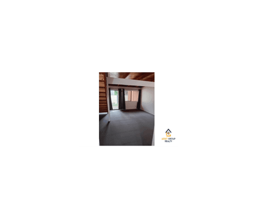 Tranquil Bayside Retreat in Central Capalaba - Photo 1