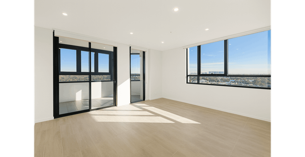 Unbeatable Convenience 2 Bedrooms Apartment - Photo 1