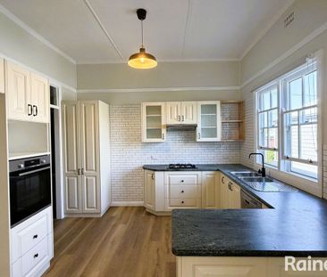 Renovated Family Home - Photo 6