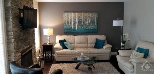 For Lease - 1924 Maple Grove, Stittsville - Munster - Richmond, Ontario - Photo 1