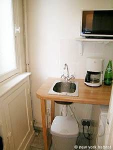 Logement à Paris, Location meublée - Photo 4