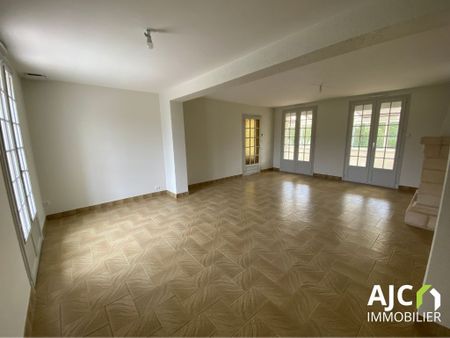 Maison à louer avec jardin - Photo 2