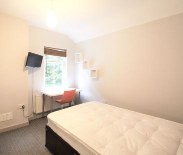 Brook Lane, Chester - Photo 2