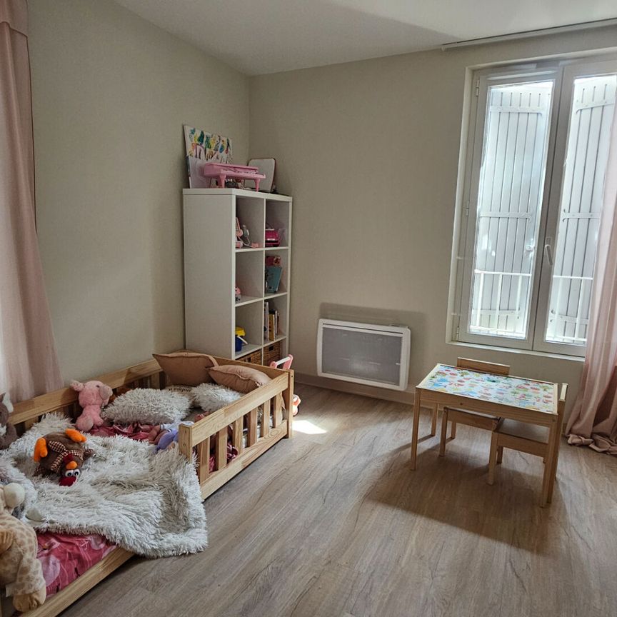 Apartment - Photo 1
