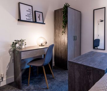 🤓 Luxury professional HMO in great location 🤓 - Photo 3