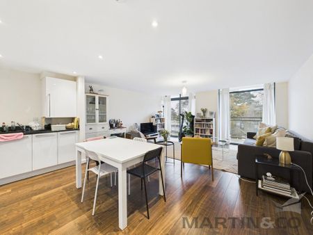 2 bedroom flat to rent - Photo 2