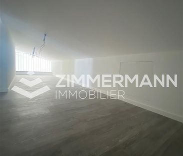 Duplex,4,109 - Photo 2