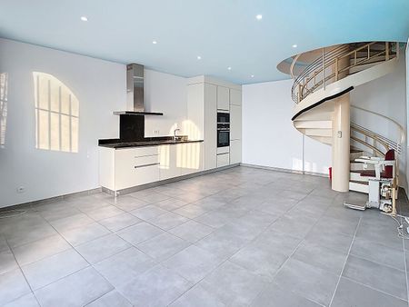 Maison de ville 2 pièces entièrement rénovée - Photo 5