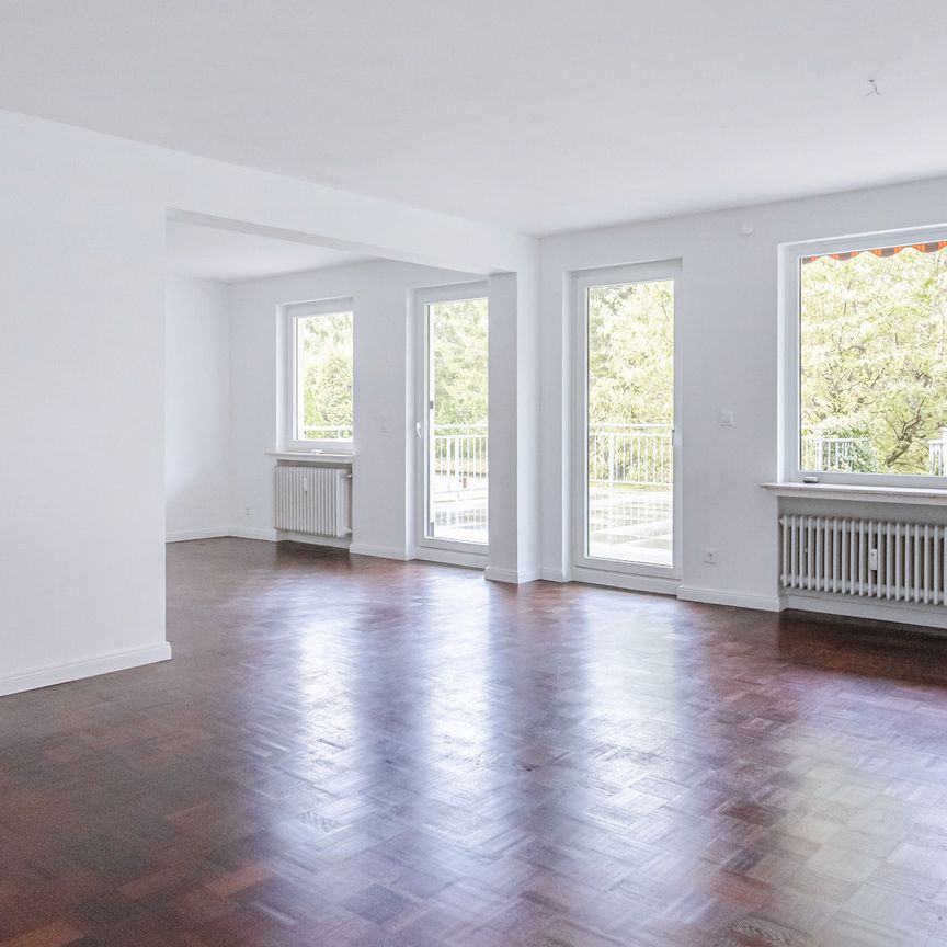 Idyllisch Wohnen zwischen den Seen: Gut geschnittene 4-Zimmer-Wohnung mit Terrasse - Photo 1