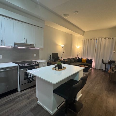 For Lease - 2560 Eglinton Avenue Unit# 315, Mississauga, Ontario - Photo 1