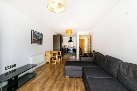 1 bedroom flat to rent - Photo 5