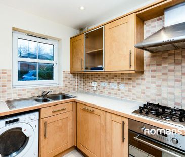 3 bedroom terraced house to rent - Photo 3