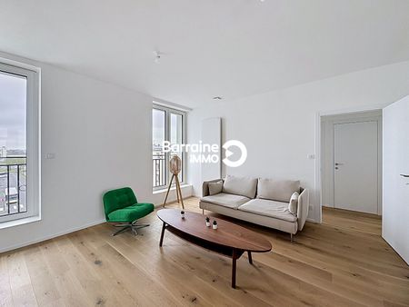 Location appartement à Brest, 3 pièces 80.76m² - Photo 2