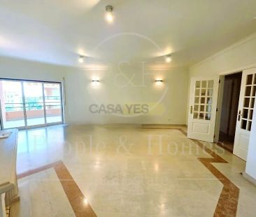 Apartment T1 in Carcavelos e Parede, Cascais - Foto 2