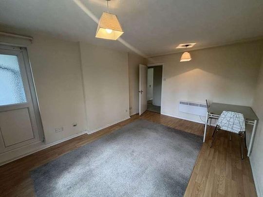 Lockett Gardens, Manchester, M3 - Photo 1