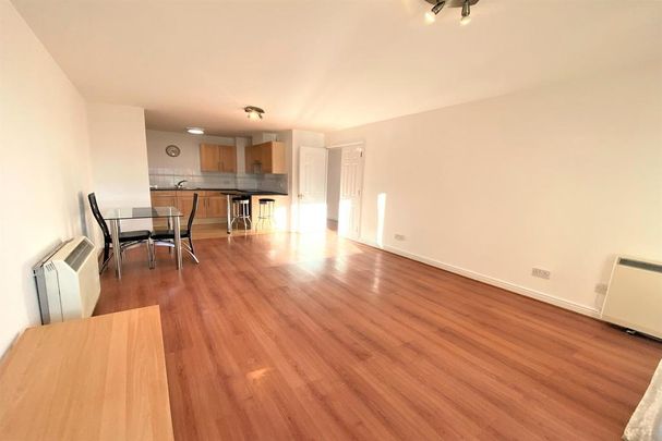 1 bedroom apartment to rent - Photo 1