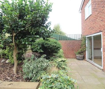 Kingshill Close, Malvern, WR14 - Photo 5