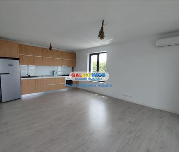 Inchiriere 3 camere bucatarie mobilata Baneasa Greenfield Panoramic - Photo 2