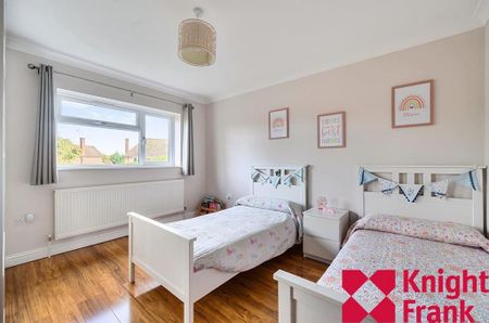 5 bedroom detached house to rent - Photo 4