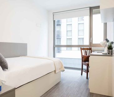 Silver Studio - Photo 1