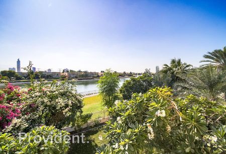 Rare Type 1E | Full Lake View | Prime Location - Photo 4