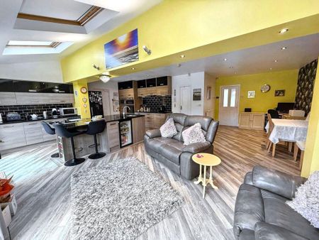 Yoden Road, Peterlee, Durham, SR8 5HN - Photo 5