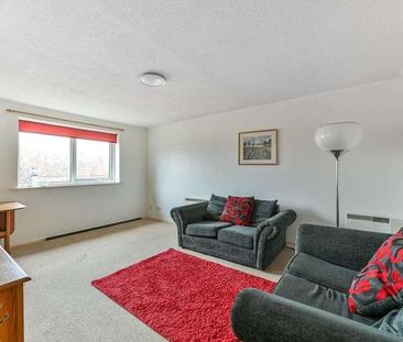 Old Park Mews, Hounslow, TW5 - Photo 1