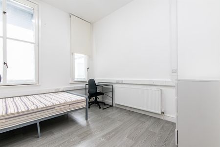 Flat B, Bridlesmith Walk - Photo 3