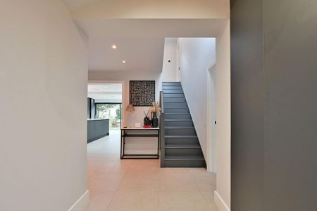 4 bedroom detached house to rent - Photo 5