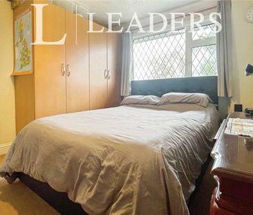 3 bedroom terraced house to rent - Photo 6