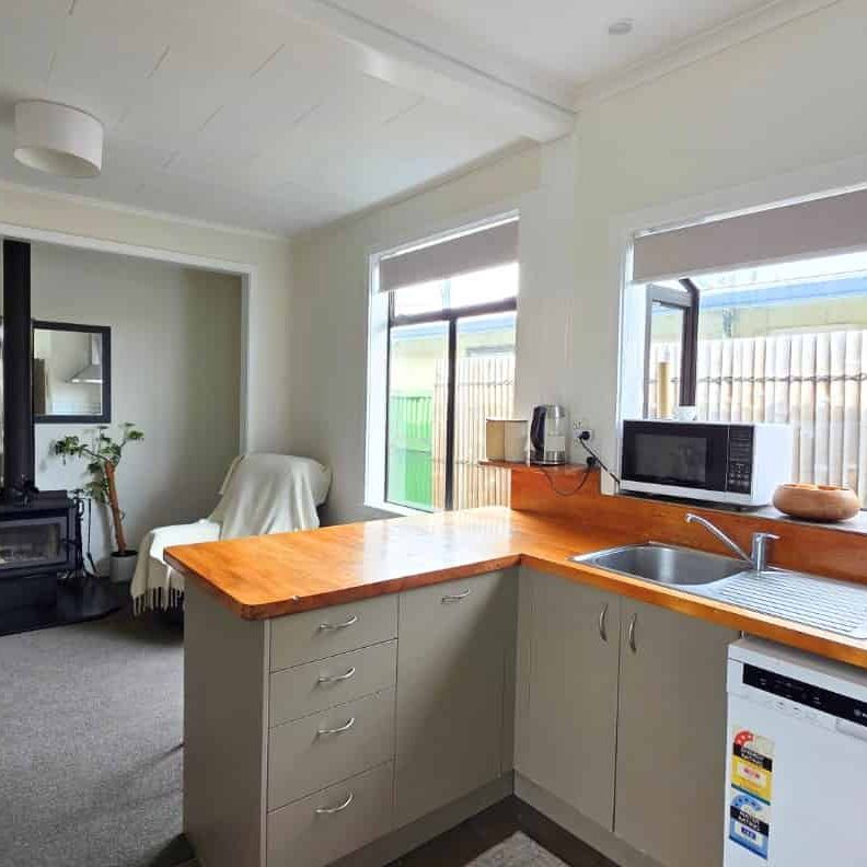 Summer Ready! Spacious Family Home with Pool and Double Garage - Photo 1