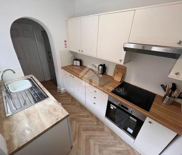 1 bedroom in a house share to rent - Photo 6