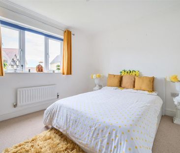 5 bedroom detached house to rent - Photo 5