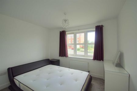 Grantham Court, 20 Scampston Drive East Ardsley, Wakefield - Photo 2